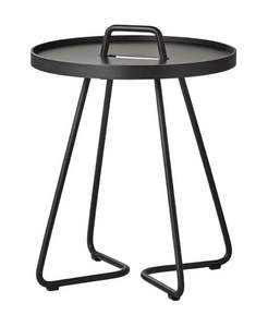 Table d'appoint en aluminium de haute qualité avec une silhouette moderne idéale pour les salons ou les chambres à coucher nécessitant des accents fonctionnels - Product Image 3