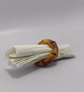 Vente chaude ronds de serviette en résine pour mariage et fêtes décoration de table de qualité supérieure - Product Image 6