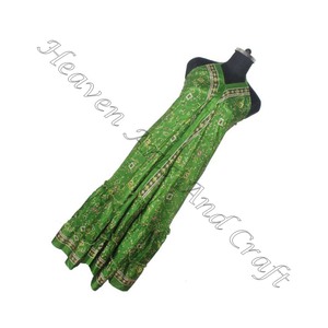 ชุดเดรสผ้าไหมลายส่าหรีสไตล์โบฮีเมียนชุดทานอาหารเย็นหรูหราหลากสีสำหรับสุภาพสตรีสำหรับงานปาร์ตี้ในโอกาสพิเศษ - Product Image 1