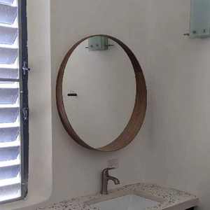 Miroir mural rond LED au design moderne avec cadre en bois Miroir artisanal de haute qualité de l'Inde Qualité d'exportation - Product Image 3