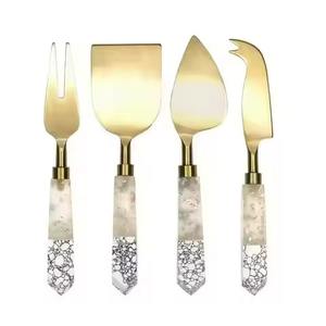 Ensemble de couteaux à fromage en acier inoxydable finition or pour servir le fromage au petit-déjeuner - Product Image 4