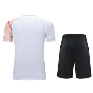 Tenue de match de football d'équipe, maillot et short en polyester à séchage rapide, uniforme d'entraînement de football, logo personnalisé, OEM ODM, vente en gros d'usine - Product Image 2