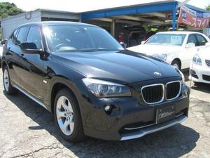 2011 BMW X1 SUV con neumáticos R17, asientos de cuero, Control ACC de crucero, luz de caja de cambios Manual, combustible eléctrico Interior, conducción a la derecha - Product Image 3