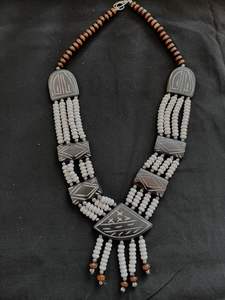 Collar de resina Vintage hecho a mano de la mejor calidad para mujer, cadena de patrón Natural sólido con sensación de moda con regalo de modelo de Ángel perla - Product Image 4