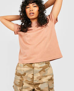 T-shirt court décontracté pour femme, coupe ajustée, avec fermeture éclair et broderie lettre, manches courtes, style streetwear élégant et sexy, nouvelle collection été, personnalisable OEM - Product Image 2