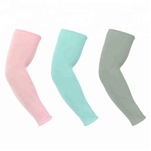 ปลอกแขนสำหรับเล่นกีฬาแบบไร้ตะเข็บพร้อมผ้าระบายอากาศน้ำหนักเบาและผ้าซับเหงื่อสำหรับยิมขี่จักรยานและฟิตเนส - Product Image 6