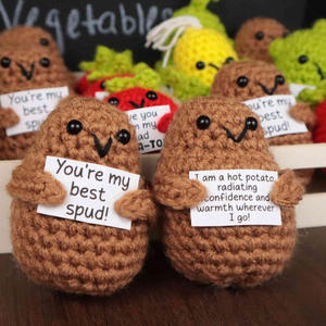 JNC macramé unisexe drôle pomme de terre porte-clés tissé peluche avec PP coton remplissage forme personnalisée 100% fait à la main - Product Image 2