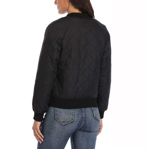 เสื้อแจ็คเก็ตบอมเบอร์ถักสำหรับผู้หญิง แบบสั่งทำพิเศษ ระบายอากาศได้ดี ลายเพชร ตัดเย็บแบบครอป น้ำหนักเบา ไซส์พลัส บุด้วยผ้าฝ้าย - Product Image 4