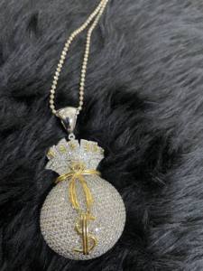 Colgante de bolsa de dólar con diamantes naturales más vendido, pieza de joyería elegante para entusiastas de la moda y amantes de los accesorios de lujo - Product Image 4