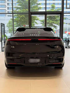 Voiture électrique d'occasion 2025, taille moyenne, 5 portes, 5 places, transmission automatique, importée du Japon, batterie 90-110 kWh - Product Image 5