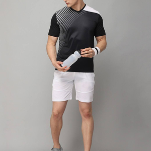 Ensemble short d'été personnalisé de haute qualité pour hommes pour vêtements de rue Ensemble de 2 shorts à sublimation respirants et décontractés pour hommes - Product Image 1