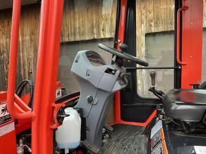 Pala cargadora de ruedas 2019 Kubota R430-Pala cargadora compacta de 2,5 toneladas con motor diésel de 33,6 kW - Product Image 6