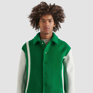 Veste universitaire en laine pour hommes de haute qualité fabriquée sur mesure par OEM-Vêtements d'extérieur élégants et chauds pour toutes les saisons - Product Image 3