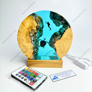 Hot thỏa thuận bán buôn tùy chỉnh sáng tạo Epoxy nhựa tổng hợp ánh sáng ban đêm dưới biển karst Cave cá voi và Scuba Diver trang trí đèn - Product Image 1