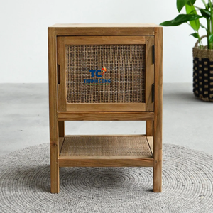 ARMOIRE EN ROTIN NATUREL de la meilleure qualité avec cadre en bois lisse adapté au salon de spa de chambre d'hôtel ou à la boutique de cadeaux - Product Image 2