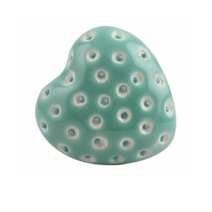 Perilla de cerámica grabada con corazón verde mar moderno, armario, armario, cajón, muebles, para decoración del hogar, renovaciones de cocina - Product Image 1