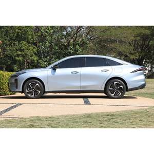 รถยนต์ไฟฟ้า Geely Galaxy L6 ปี 2025 สภาพใหม่ เครื่องยนต์ 1.5 ลิตร ขนาดยาง R18 R19 เกียร์ธรรมดา/อัตโนมัติ พวงมาลัยซ้าย ไฟสีเข้ม - Product Image 4