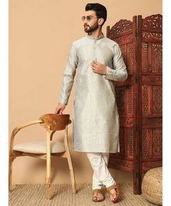 Ensemble de pyjama ThobeKurtaPajama bleu marine arabe pour homme en tissu d'hiver en coton avec motif de chaîne à boutons de col élégant - Product Image 3