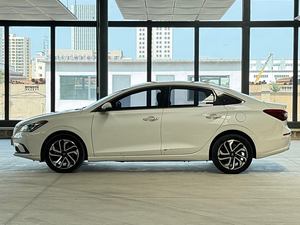 Used <strong>Car</strong> Rental Operation Compact Online <strong>Car</strong>-hailing New Energy Vehicle Changan Eado 2019 Changan Eado New Energy EV460 - Product Image 5