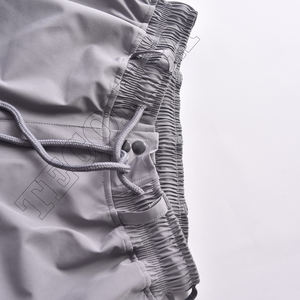 2025 gris pantalon de ski à jambes larges pantalon de neige imperméable avec doublure chaude en polaire évents poches zippées et coupe réglable - Product Image 4