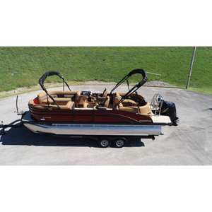 Lancha a Motor Harris Cruiser 230 CWDH 2026, Estilo Lujoso, 200HP, Motor Fuera de Borda, 8'6 de Ancho, a Gasolina - Product Image 4