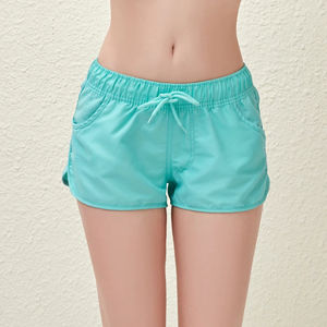 Venta al por mayor de poliéster casual hombres pantalones cortos con bolsillos verano playa hombres pantalones cortos estampados - Product Image 1