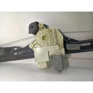 Mécanisme de levage de la vitre arrière. DX CITROEN C4 Picasso II 9826076480 DV6DTED (13>) - Product Image 2