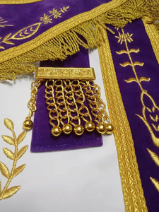 Proveedor de Regalia Masónica Personalizada, Delantal de Maestro Masón Bordado a Mano, Opciones de Satén y Cuero de Alta Calidad - Product Image 6