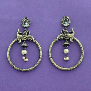 ต่างหูแฟชั่นดีไซน์คลาสสิกสุดหรูพร้อมสารออกซิไดซ์ - Product Image 5