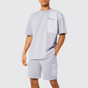 Conjunto de ropa deportiva de verano para hombre con logotipo personalizado, ropa deportiva informal de algodón para correr, camisa de punto sólido, pantalones cortos, conjunto corto personalizado para - Product Image 1