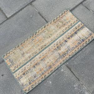 Alfombra Turca de 1.1x2.2 pies, Alfombra Pequeña Vintage, Alfombra Azul con Diseño Floral - Product Image 2