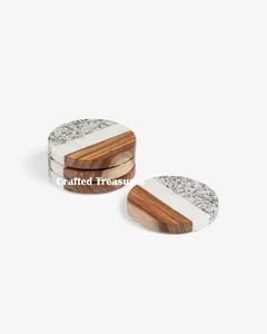 Ensemble de 6 sous-verres en rotin faits à la main de forme ronde avec le dernier design parfait pour la décoration de table et les accessoires de cuisine - Product Image 2