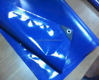 Bâche en PVC robuste et imperméable pour couvertures de camions, protection industrielle extérieure et applications de transport de marchandises