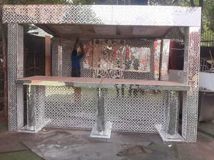 Planification d'événements Décorations de fêtes Sélection de lieu Service de traiteur Fêtes à thème Fêtes d'anniversaire Événements d'anniversaire - Product Image 6