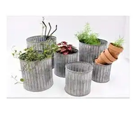 Jardinières élégantes en métal galvanisé, grandes jardinières d'extérieur grises modernes pour la décoration de la maison et du balcon