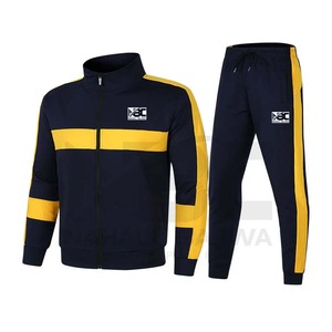 Ensemble de survêtement polaire pour homme avec logo personnalisé de haute qualité, veste zippée intégrale et pantalon de jogging, séchage rapide et respirant - Product Image 5