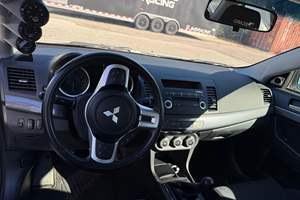 USADO LHD/RHD 2010 MITSUBISHI LANCER EVOLUTION X GSR - Product Image 3