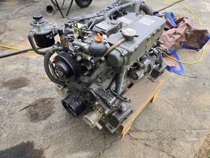 Y A N M A R 4JH4E MOTOR MARINO DIESEL 54 HP TRANSMISIÓN EN FUNCIONAMIENTO EXCELENTE ESTADO - Product Image 2