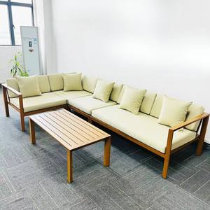 Ensemble de canapés d'extérieur en forme de L de luxe, cadre en aluminium, table basse, mobilier de salon moderne pour hôtel, capacité de 6 places |   Horti - Product Image 1