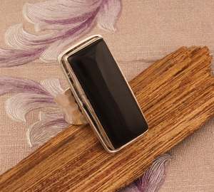 Anillo de ónix negro plata esterlina 925 martillado rectángulo piedra preciosa anillo grabado hecho a mano Boho joyería regalo anillo - Product Image 2