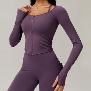 Chaqueta de entrenamiento de gimnasio con logotipo personalizado para mujer con manga larga y cremallera Patrón sólido Fitness Deportes Correr Ropa de yoga-Venta al por mayor - Product Image 3