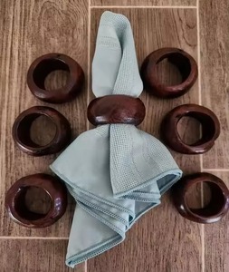 Porte-serviette rond en bois pour décor de table rustique Événements de mariage Fêtes Hôtel Salle à manger Serviette naturelle Accent - Product Image 3