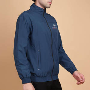 Veste d'entraînement pour hommes avec manches complètes et matériau léger à séchage rapide Veste d'entraînement décontractée pour hommes - Product Image 3