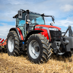 Tracteur diesel inspiré Massey Ferguson 8S.265 avec support de chargeur et arbre de prise de force conçu pour les opérations de terrain robustes - Product Image 6