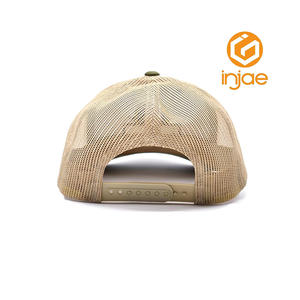 Gorras Trucker Personalizadas al por Mayor ODM/OEM con Parche Tejido con Logotipo, Gorras Deportivas de 6 Paneles Estructuradas con Malla Transpirable en la Parte Trasera y Visera Precurvada - Product Image 5