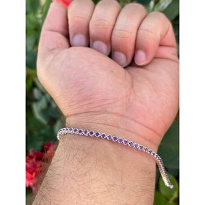 สร้อยข้อมือเทนนิสเงินแท้ 925 ประดับด้วยพลอยอเมทิสต์ สร้อยข้อมือเงินแฟชั่นประดับพลอยอเมทิสต์ - Product Image 4