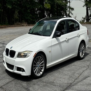 BMW 335D berline d'occasion 2010, conduite à gauche/droite - Product Image 1