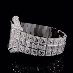 นาฬิกาสุดเท่สำหรับผู้ชายคุณภาพสูงสายสแตนเลสทำจากแก้วเพชรสังเคราะห์สไตล์ฮิปฮอป - Product Image 3