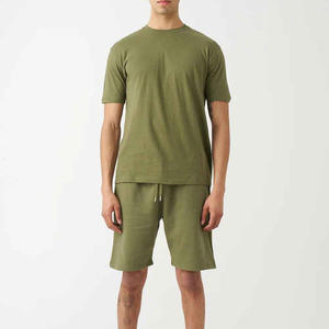 Conjunto Deportivo Personalizado de Algodón para Hombre, Pantalones Cortos Deportivos, Traje de Gimnasio Transpirable de 2 Piezas, Camiseta y Pantalones Cortos - Product Image 6