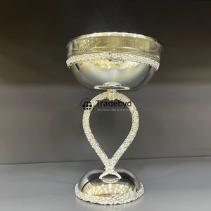 Tradebyd Metal Bakhoor quemador árabe Mukhbar soporte de incienso hecho a mano para el hogar y regalos - Product Image 1